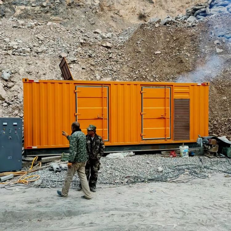 德保如何选择适合自己的 800KW 柴油发电机组？