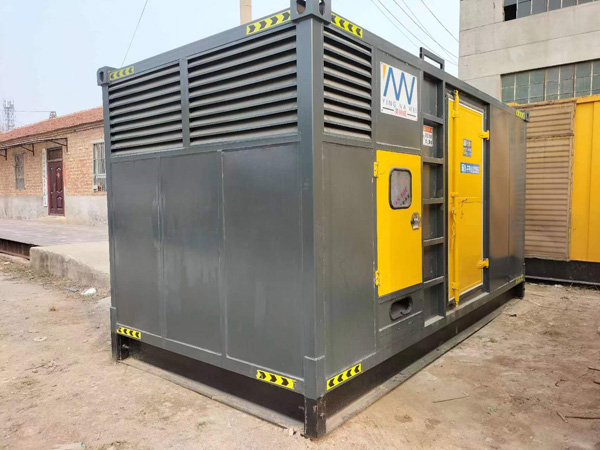 德保柴油发电机输出电流大小是有什么决定的？