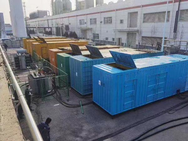 德保380V和690V电压的电缆线相同吗？