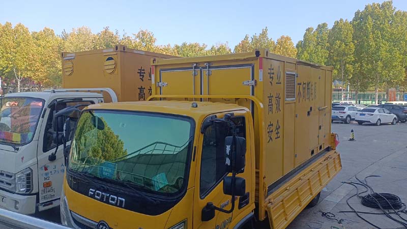 德保柴油发电机组和UPS电源如何配合工作？