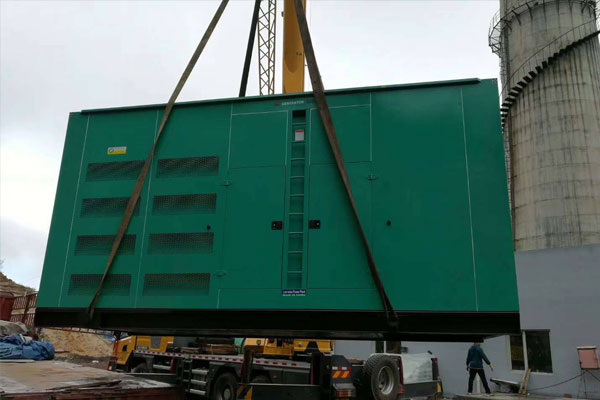 德保柴油发电机组的保养周期？