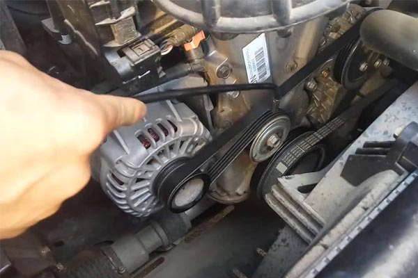 德保转速传感器的工作原理是什么？