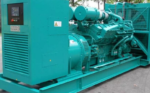 德保柴油发电机组冬季使用中需要注意哪些事项？